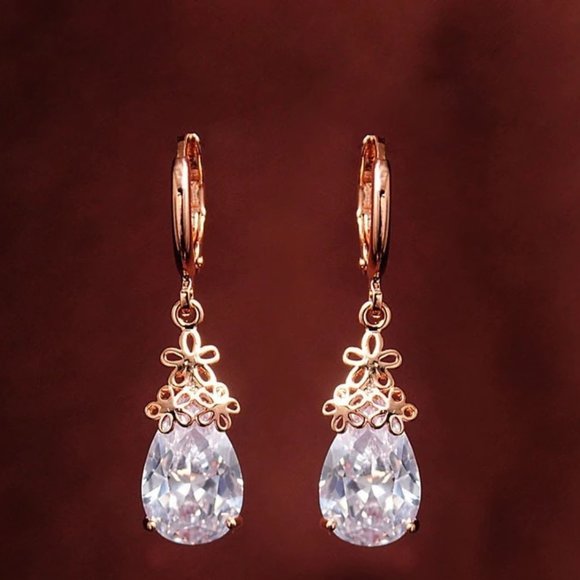 Swarovski Crystal Drop Earrings in Rose Gold - Picture 1 of 2